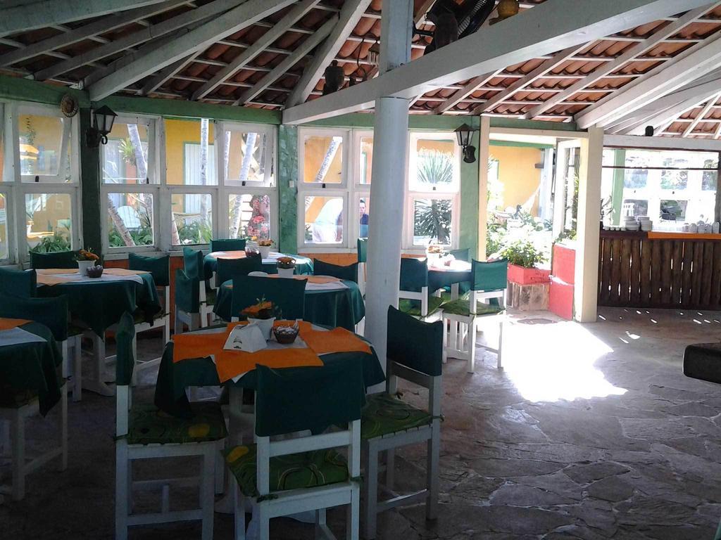 Hotel Pousada Castanheiras Do Village Порту-Сегуру Екстер'єр фото