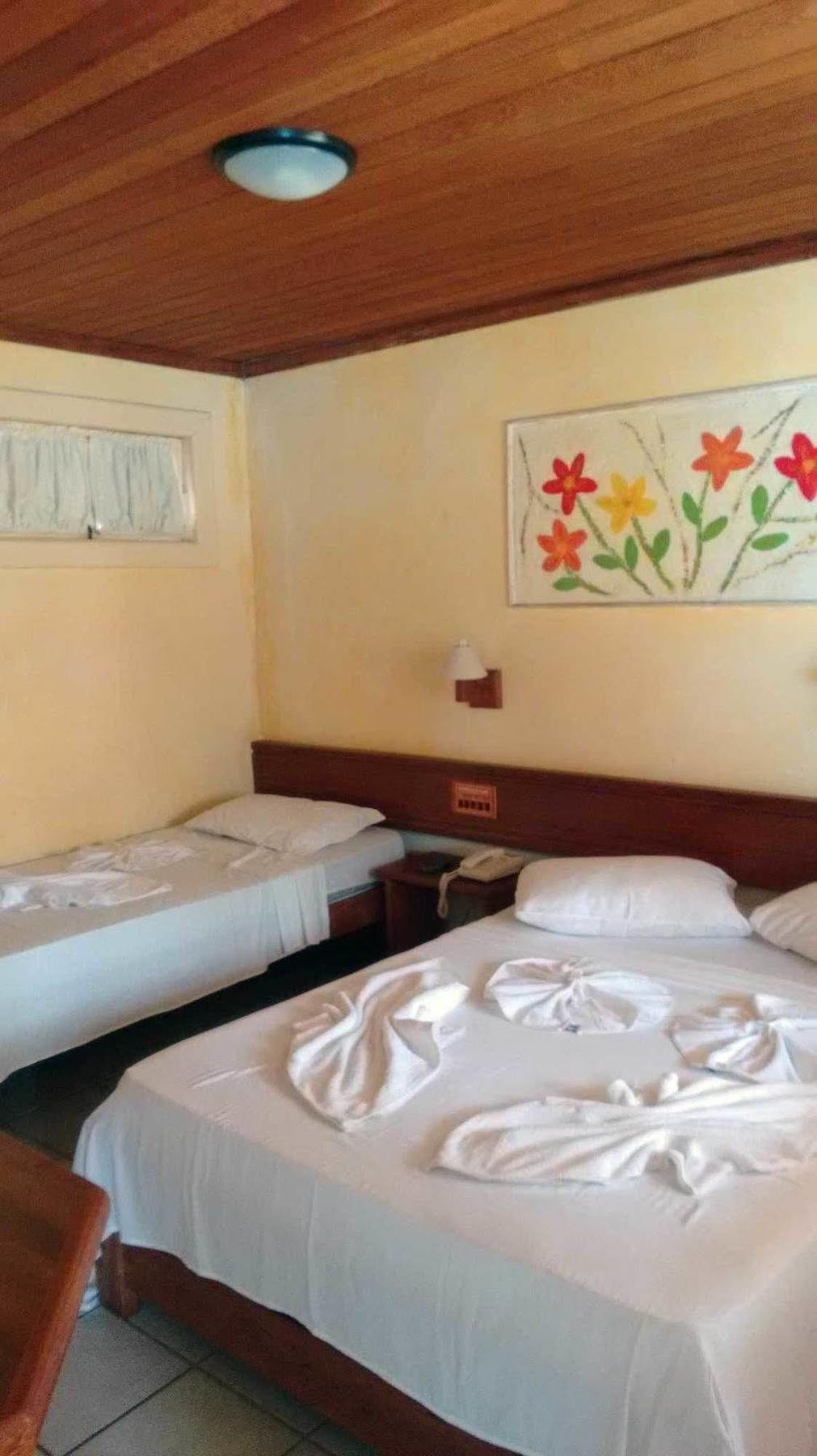 Hotel Pousada Castanheiras Do Village Порту-Сегуру Екстер'єр фото