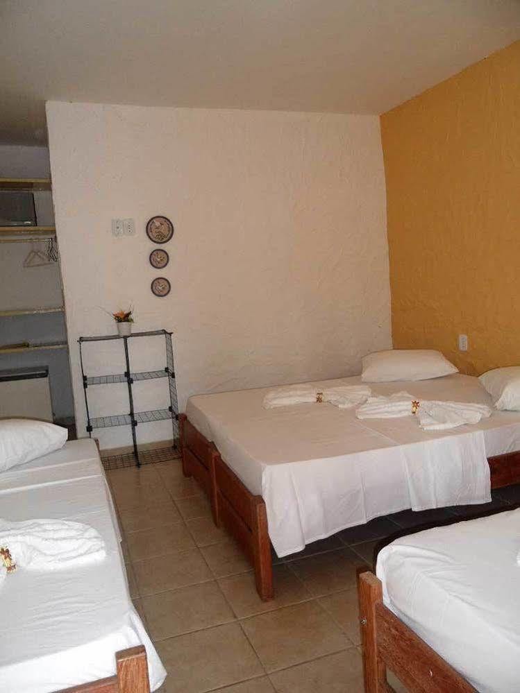 Hotel Pousada Castanheiras Do Village Порту-Сегуру Екстер'єр фото
